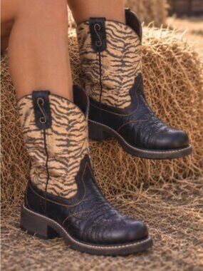 Justin Gypsy Black Leather & Tan Zebra-Print Cowgirl  Ankle Boots Size 7.5 B